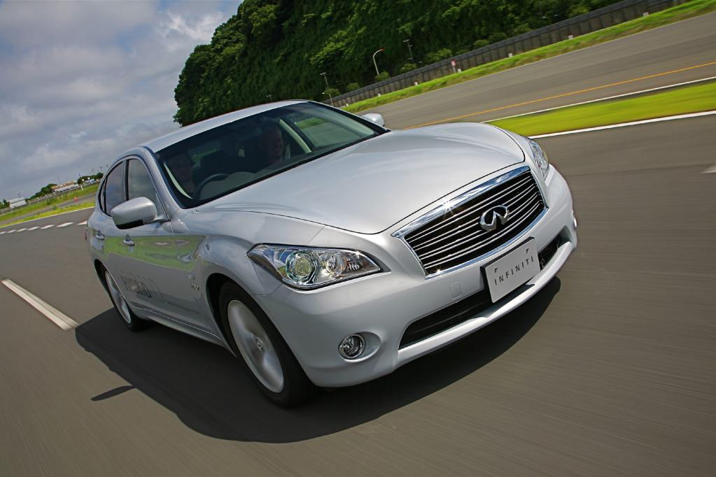 Infiniti veröffentlicht technische Details zum M35h 