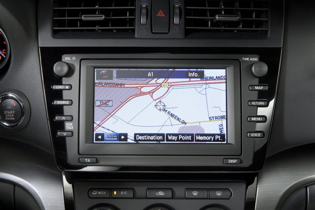 Intuitiv zu bedienen: das Navigationssystem des Mazda6. 