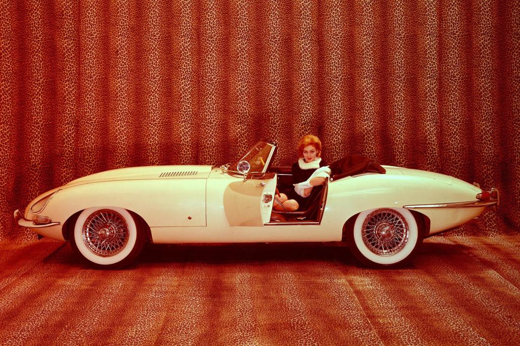 Jaguar E-Type, 1961