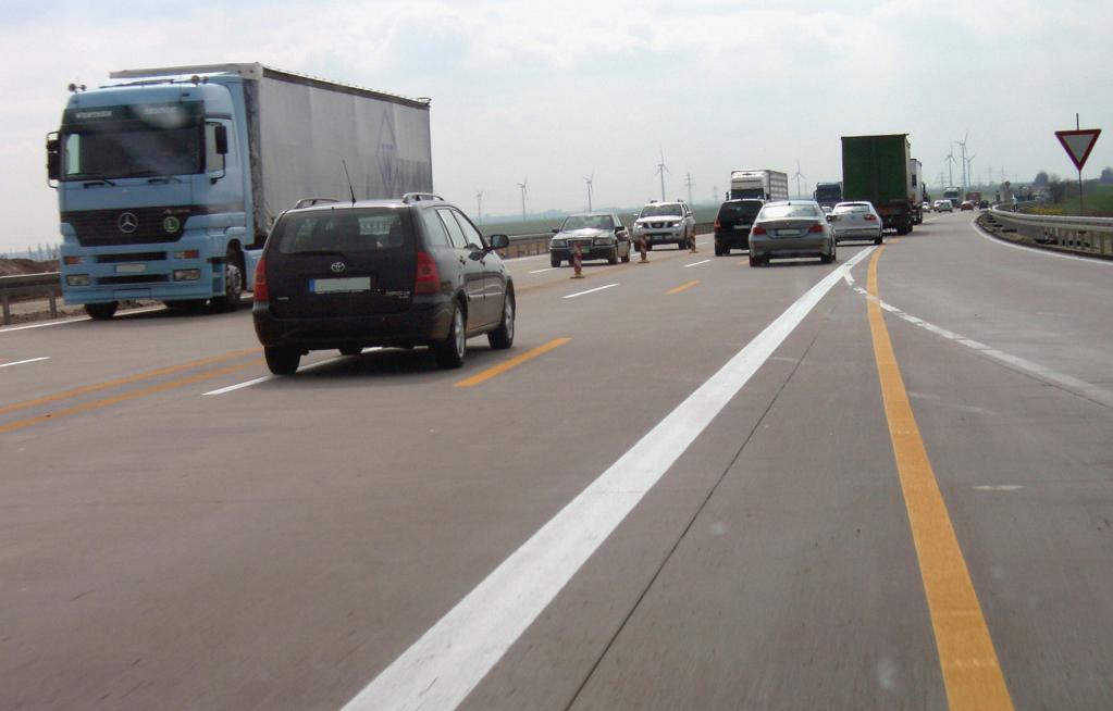 Lkw-Maut wird auch zukünftig für Fernstraßen verwendet 