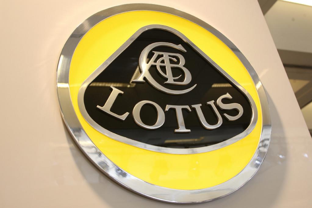 Lotus entwickelt eigene V6- und V8-Motoren 