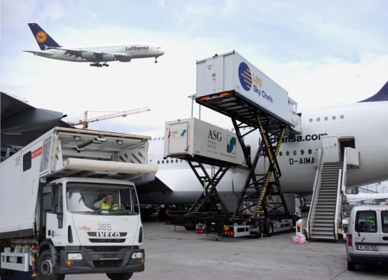 Lufthansa stellt 4000 neue Mitarbeiter in Deutschland ein