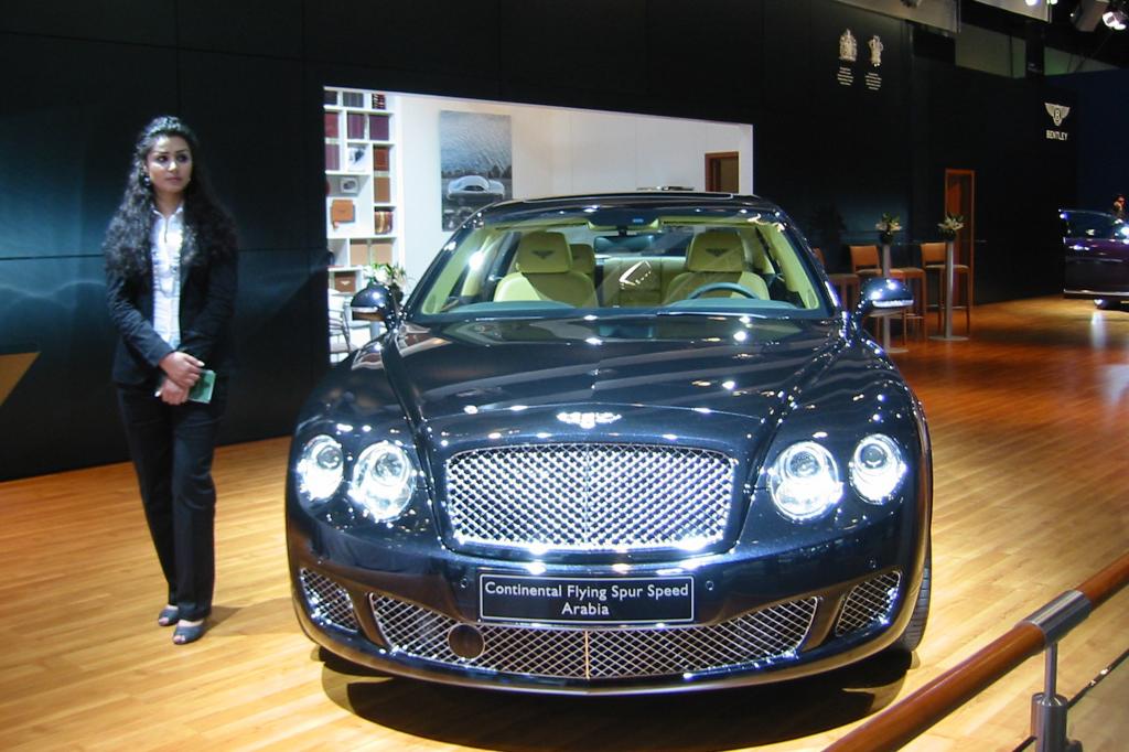 Luxusfahrzeuge wie von Bentley sind im Wüstenstaat sehr beliebt