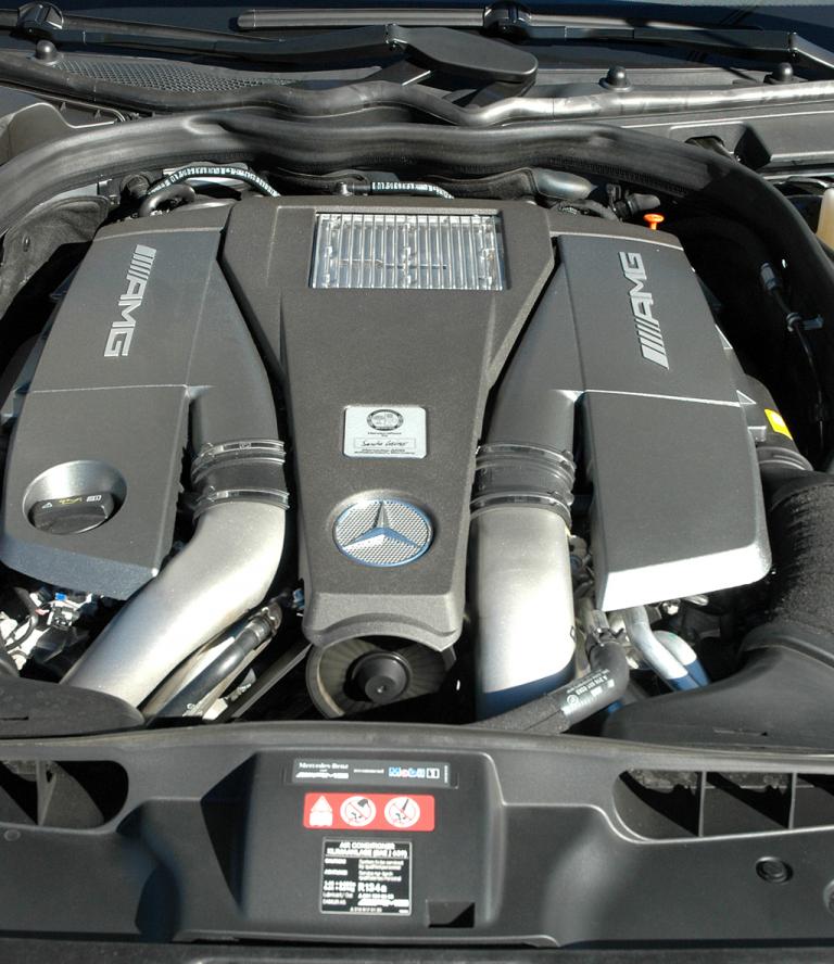 Mercedes CLS 63 AMG: Bei dem Motor handelt es sich um einen 5,5-Liter-Achtzylinder-Biturbo. 