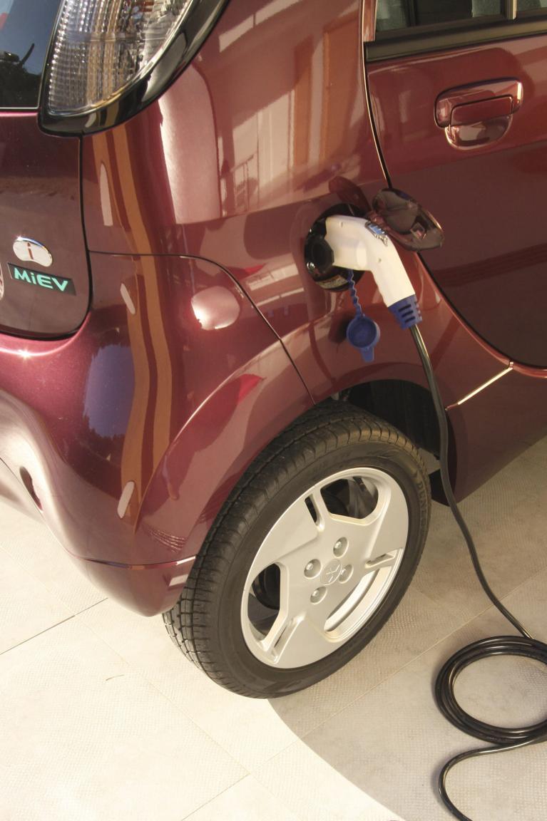 Mitsubishi bestätigt Startschuss für Hybridmodelle 