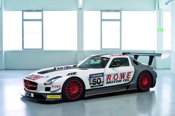 Rowe Racing startet mit zwei Mercedes-Benz SLS AMG GT3