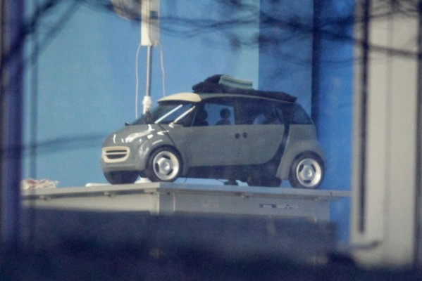 Sicherheitslücke bei Mercedes: Smart ForFour Modell gesichtet!