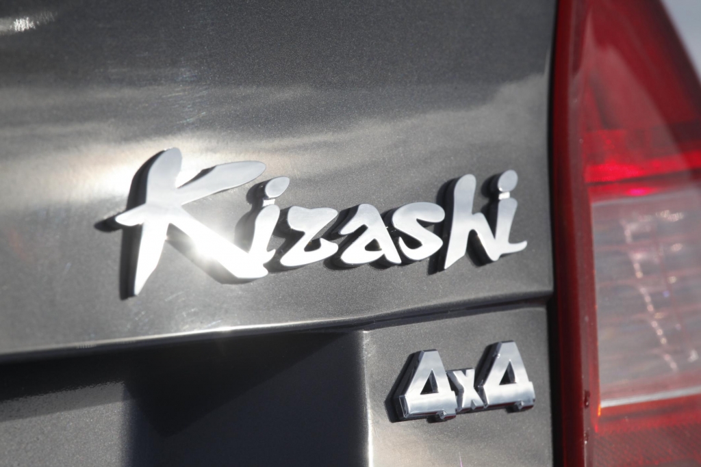 Suzuki Swift 4x4 und Suzuki Kizashi 4x4 i-AWD: Allradantrieb für alle