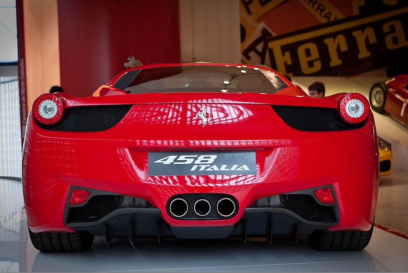 Top 3: Da ist der Wagen genauso heiß wie das, was sich im Inneren abspielen soll, Foto: Ascaron