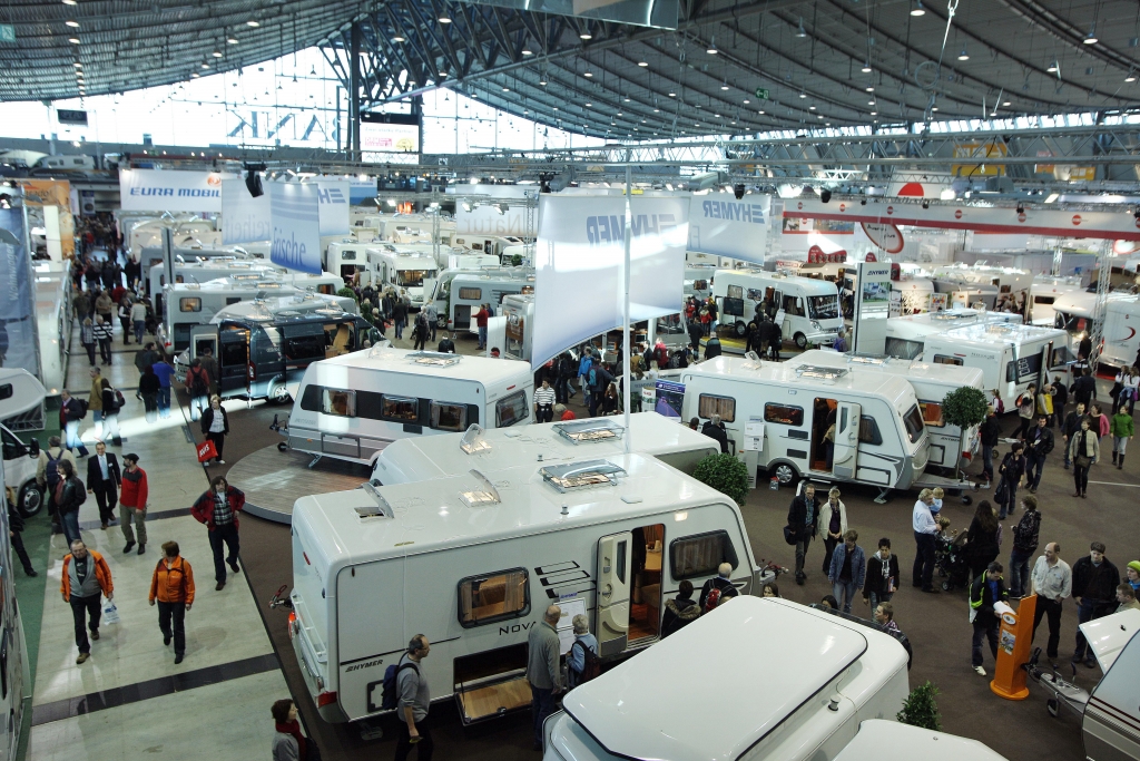 Touristikmesse CMT 2011: Volle Fahrt ins Camping-Glück 