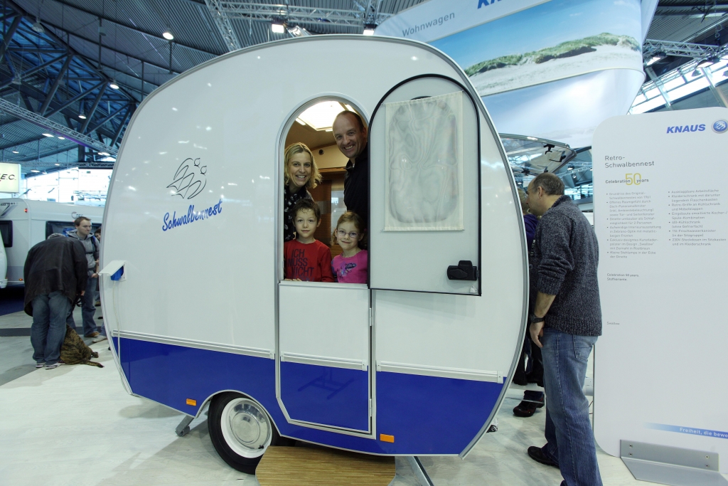 Touristikmesse CMT 2011: Volle Fahrt ins Camping-Glück 