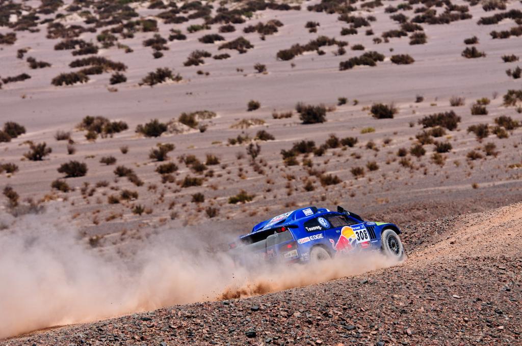 VW Race Touareg von Giniel de Villiers und Dirk von Zitzewitz.