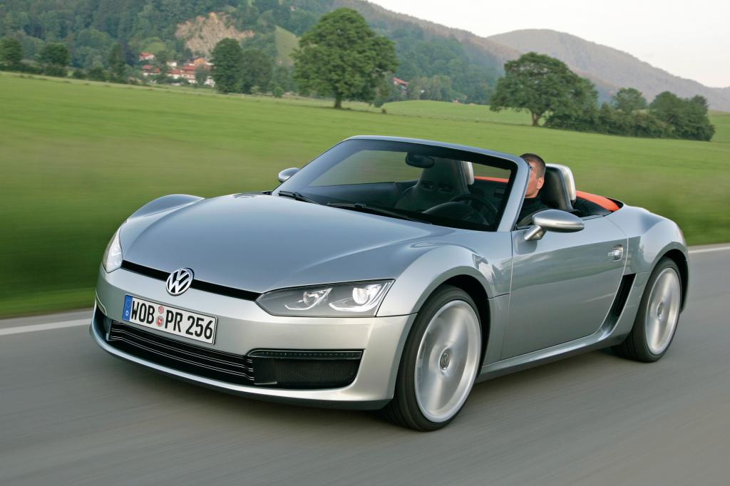 VW zeigte mti dem Blue Concept schon 2009 einen Mittelmotorsportler