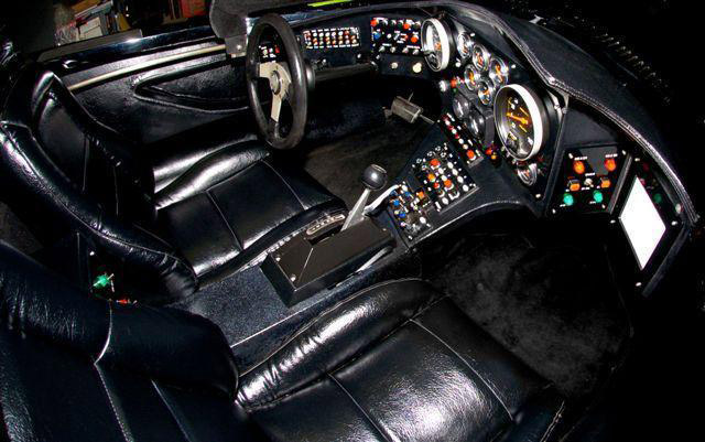 Wir lieben Ebay: Das Batmobil steht zum Verkauf