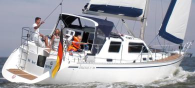boot 2011: Decksalonyacht Imexus 37 DS mit umfangreichem Facelift