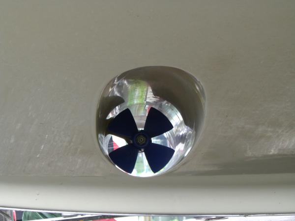 boot 2011: Inter-Yacht-West zeigt Hausboot SunCamper 30