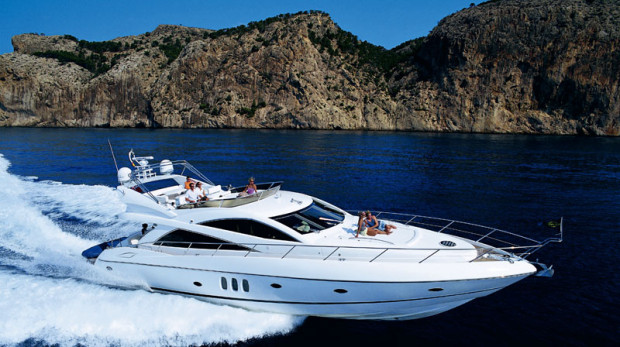 boot 2011: SmartYacht bietet Yachtanteile im Mittelmeer: Ganzer Luxus. Geteilte Kosten.