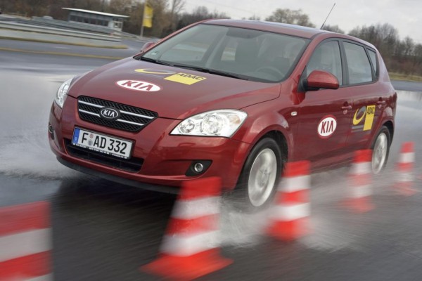 ADAC-Sicherheitstraining: Starker Anstieg bei jungen Fahrern