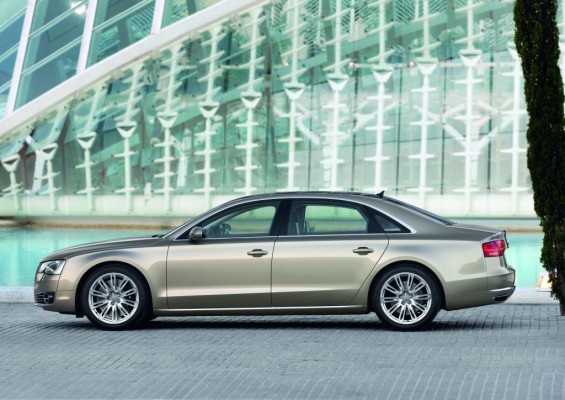 Audi baut Versuchsträger mit Breitband-Internetanbindung