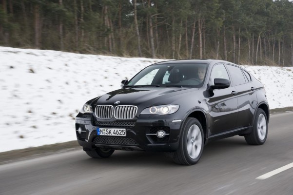 BMW X6 ab April auch als Fünfsitzer