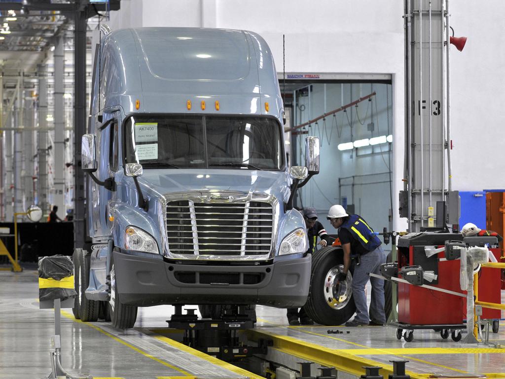 Daimler Trucks North America steigert Produktion