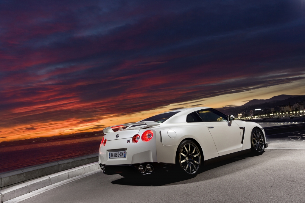 Der Nissan GT-R soll selbst Porschefahrer von sich überzeugen