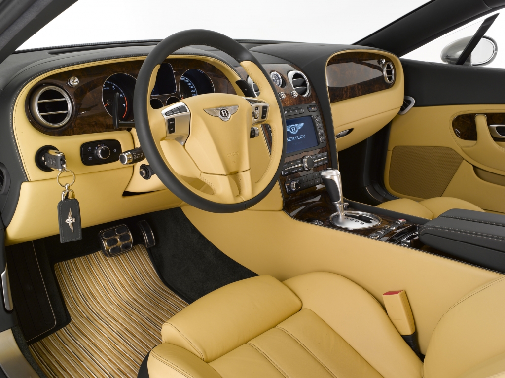 Der große Wagen: Touring Superleggera Bentley Continental Flying Star