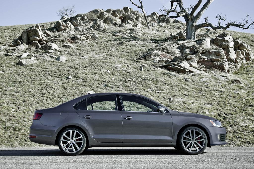 Der neue Jetta will das Opa-Image der Vorgänger abstreifen