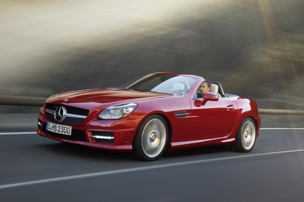 Die dritte Generation des Roadster SLK wartet auf die Besucher