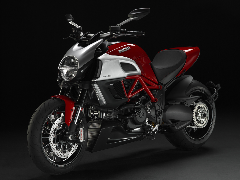 Ducati Diavel: Teuflisches Fahrvergnügen 