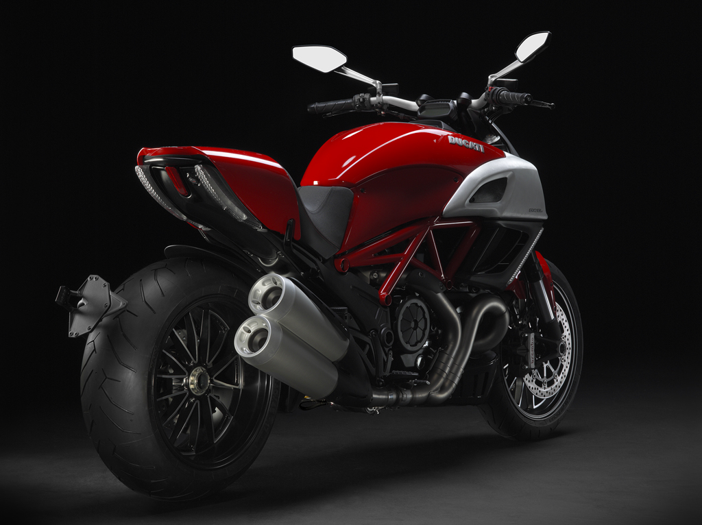 Ducati Diavel: Teuflisches Fahrvergnügen 