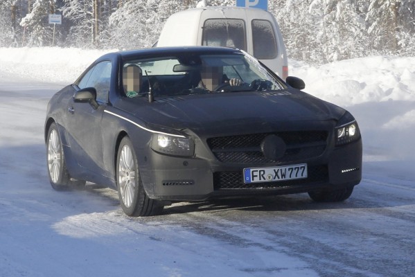 Erwischt: Erlkönig Mercedes-Benz SL – Ein Roadster im Schnee