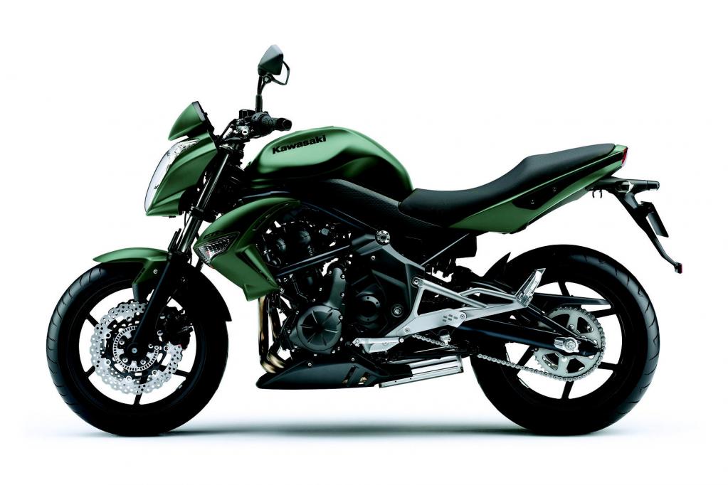 Fahrbericht Kawasaki ER-6n: Die kleine Außerirdische 