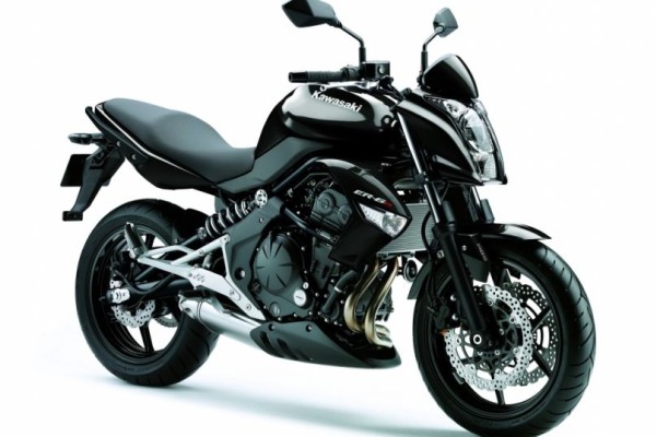Fahrbericht Kawasaki ER-6n: Die kleine Außerirdische 