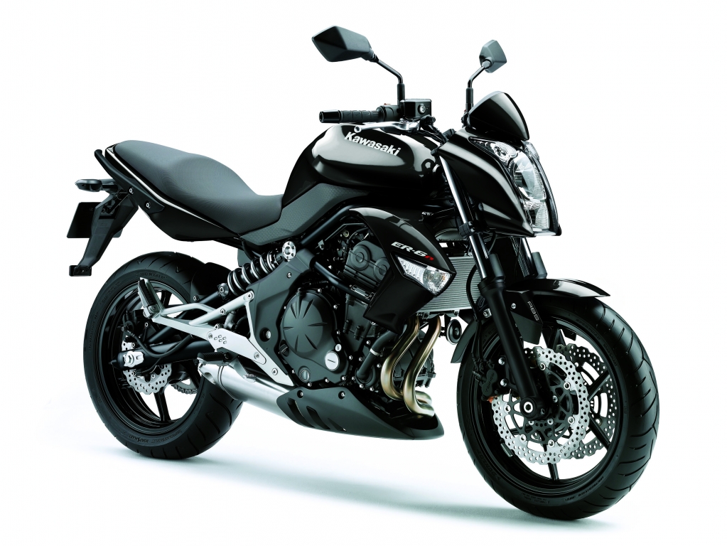 Fahrbericht Kawasaki ER-6n: Die kleine Außerirdische 