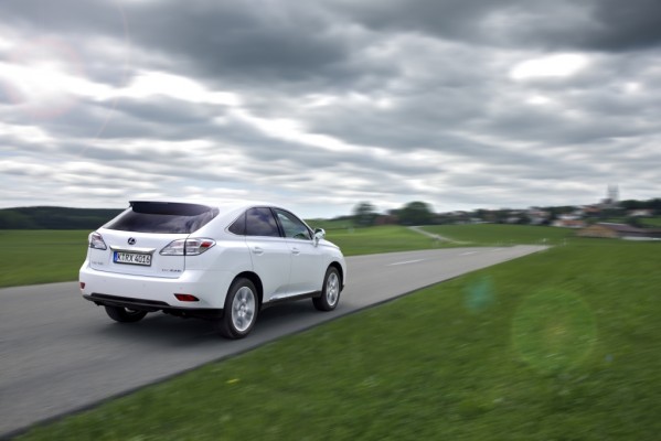 Fahrbericht Lexus RX 450h: Viel Spar- und Spaßpotential