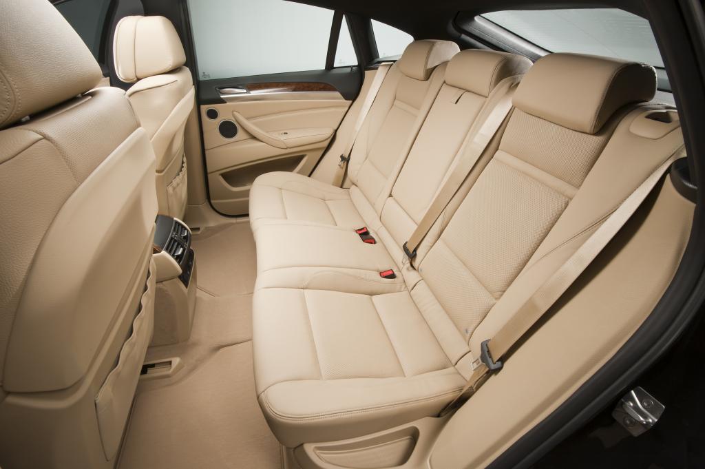 Fondsitzbank im BMW X6.