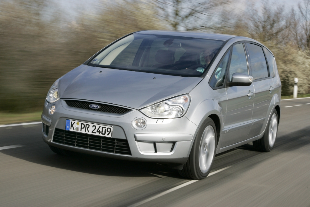 Ford S-Max.