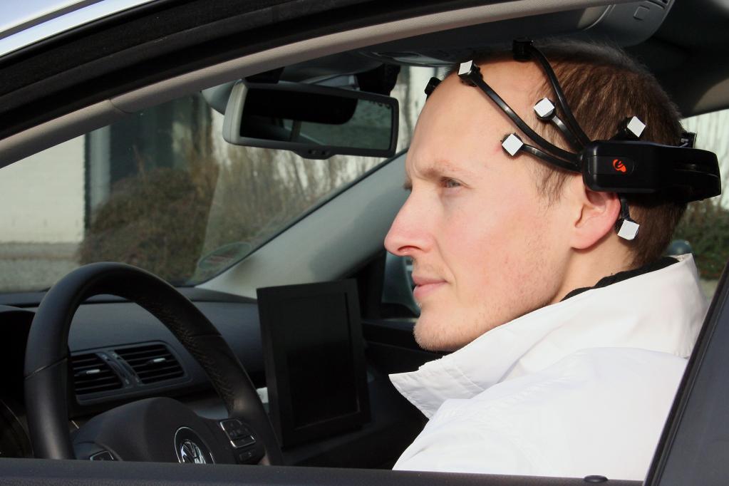 Geistesblitz: Forscher lenken Auto mit Gedankenkraft 