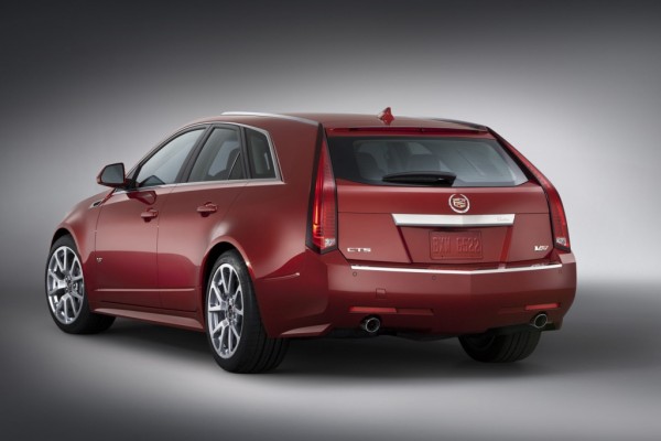 Genf 2011: Cadillac stellt Sportkombi und alternative Luxuslimousine vor 