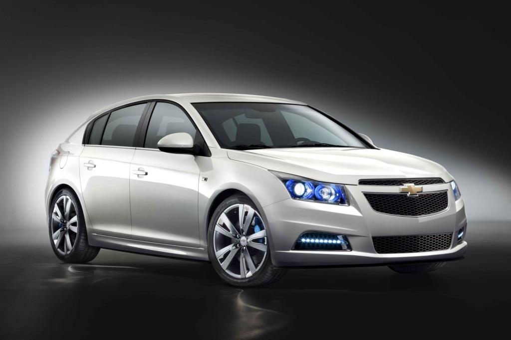 Genf 2011: Chevrolet Cruze - Bald auch mit Fließheck