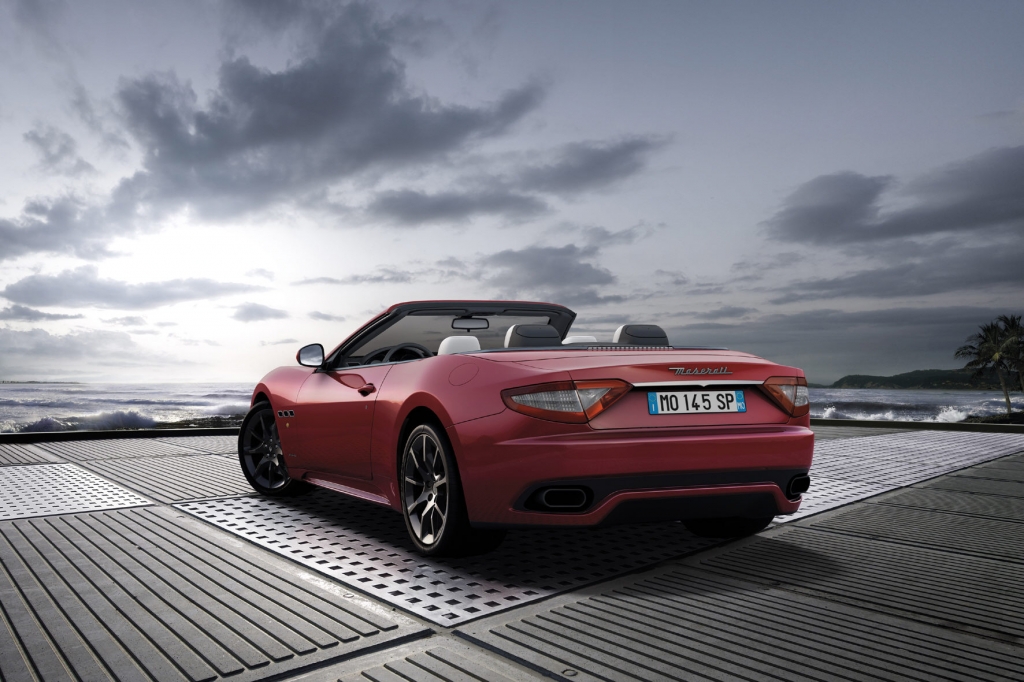 Genf 2011: Sportlich oben ohne: Maserati präsentiert den GranCabrio Sport 