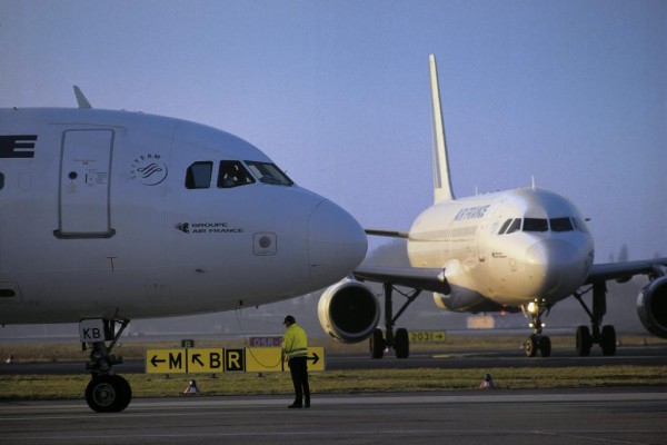Luftfahrtbranche 2010 mit Zuwächsen 