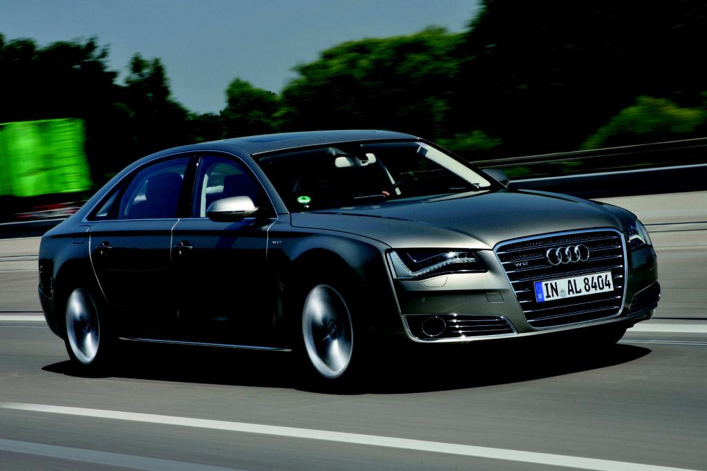 Mobilfunk und schnelles Internet im Audi A8 