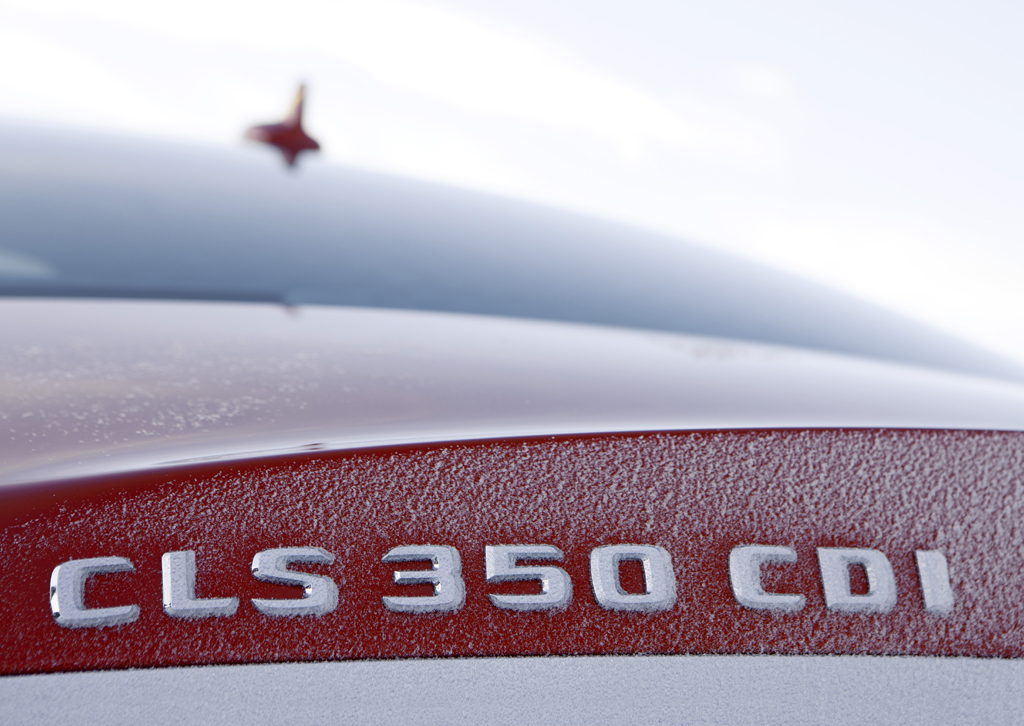 Neben dem CLS-500-Benziner bietet Mercedes 4Matic auch im Turbodiesel-CLS 350 CDI an. 