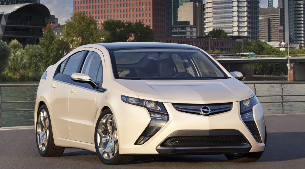 Opel Ampera.
