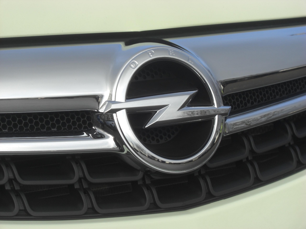 Opel Corsa mit ecoFLEX und Start/Stop-Automatik: Spar-Riese und Saubermann in Einem