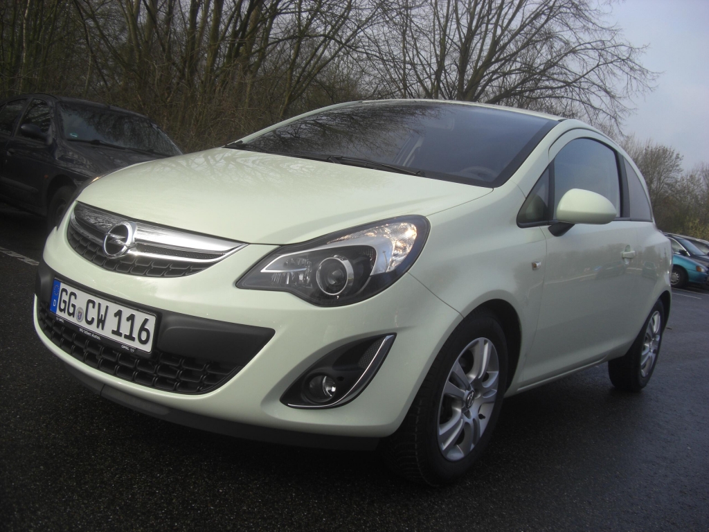 Opel Corsa mit ecoFLEX und Start/Stop-Automatik: Spar-Riese und Saubermann in Einem
