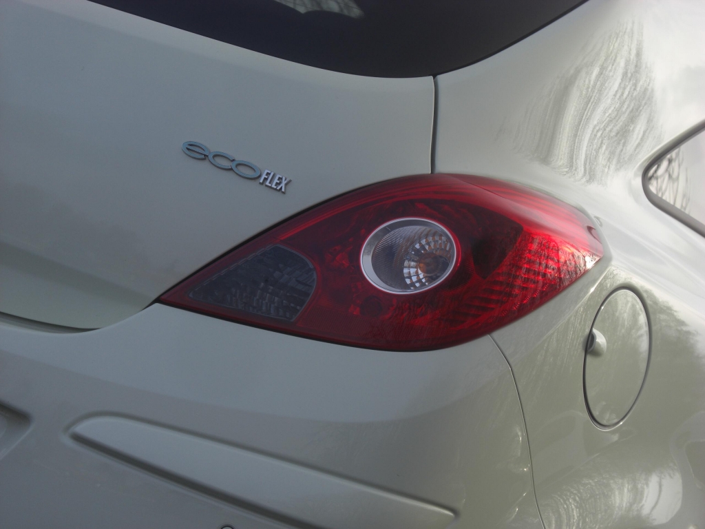 Opel Corsa mit ecoFLEX und Start/Stop-Automatik: Spar-Riese und Saubermann in Einem
