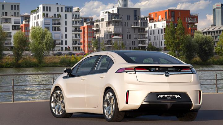 Opel startet Blog für Elektroauto Ampera
